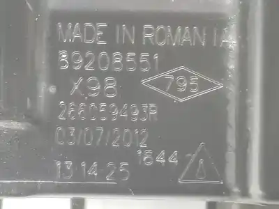 Second-hand car spare part left headlight for renault clio iv 0.9 oem iam references 266059493r  266059493r