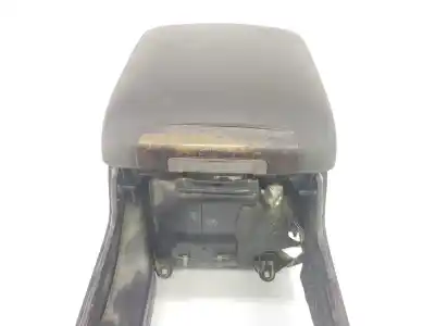 Second-hand car spare part center armrest for toyota land cruiser 200 (j14) 4.5 v8 turbodiesel cat oem iam references 8852060360e0  8852060360