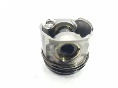 Second-hand car spare part PISTON for BMW X4 (G02, F98)  OEM IAM references 11258477075  PISTON B57D30B
