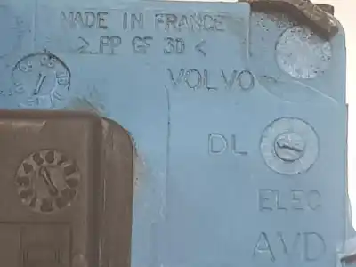 Автозапчасти б/у замок передней правой двери за volvo xc90 i (275) d5 awd ссылки oem iam 30699748  30699748 Автозапчасти б/у замок передней правой двери за volvo xc90 i (275) d5 awd ссылки oem iam 30699748  30699748