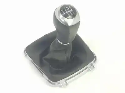 Second-hand car spare part gear lever knob for hyundai i30 (gd) classic oem iam references 84640a50004x Second-hand car spare part gear lever knob for hyundai i30 (gd) classic oem iam references 84640a50004x
