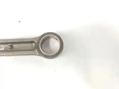 Second-hand car spare part connecting rod for hyundai i30 (gd) classic oem iam references 235102a701  biela d4fc