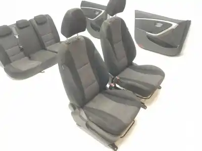 Second-hand car spare part complete seat set for hyundai i30 (gd) classic oem iam references   