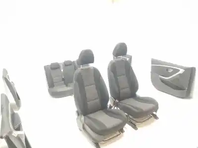 Second-hand car spare part complete seat set for hyundai i30 (gd) classic oem iam references   