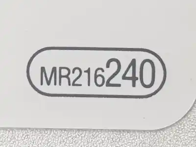Автозапчасти б/у правая зона за mitsubishi montero (v60/v70) 3.2 di-d avance ссылки oem iam mr620204  mr620204