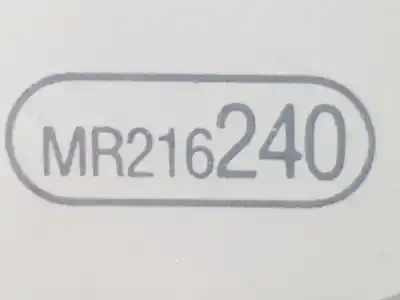 Автозапчастина б/у лівий натір для mitsubishi montero (v60/v70) 3.2 di-d avance посилання на oem iam mr559091