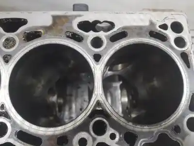 Автозапчасти б/у блокировать за seat leon (5f1) reference ссылки oem iam 04l103011a  
