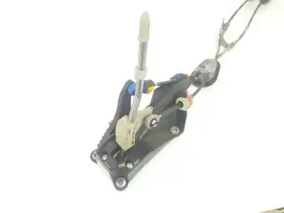 Pezzo di ricambio per auto di seconda mano leva del cambio per nissan qashqai / qashqai +2 i (j10, nj10, jj10e) 1.5 dci riferimenti oem iam 34101jd200  34101jd200