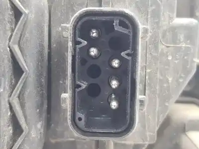 Peça sobressalente para automóvel em segunda mão farol / farolim esquerdo por bmw x3 (e83) 2.0 d referências oem iam 63123418399  63123418399