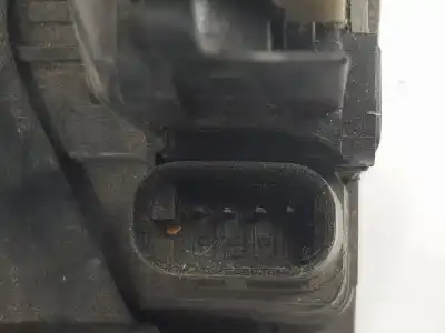 Second-hand car spare part left front door lock for mercedes-benz clase c (w205) lim. 2.1 cdi cat 170 cv / 125 kw oem iam references a0997202300  a0997206301