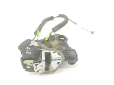Pièce détachée automobile d'occasion serrure de porte avant droite pour toyota land cruiser (j12) 3.0 turbodiesel références oem iam 6903033272
