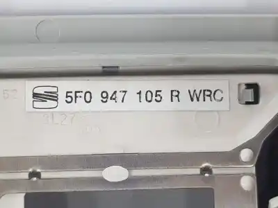Автозапчастина б/у внутрішне світло для seat leon sc (5f5) 1.4 16v tsi посилання на oem iam 5f0947105r  5f0947105r