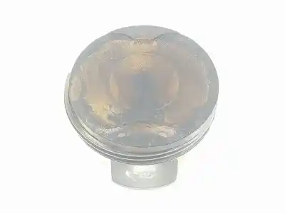 Second-hand car spare part piston for toyota prius (zvw30) 1.8 73kw oem iam references 1310137120