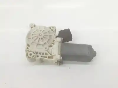 Автозапчастина б/у двигатель переднього правого скла для bmw x4 (f26) xdrive 20 d посилання на oem iam 67627322748  67627322748