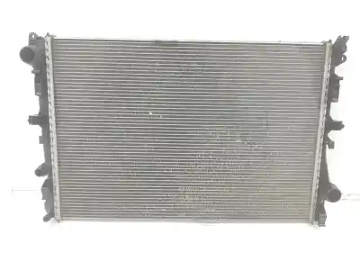 Piesă de schimb auto la mâna a doua radiator de apa pentru clase c clase c lim. 2.1 cdi referințe oem iam a0995002103  a0995002103