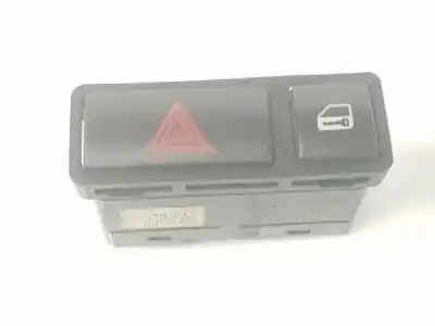 Second-hand car spare part hazard warning lights for bmw 3 (e46) 320 d oem iam references 61318368920