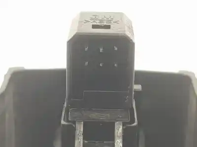 Pièce détachée automobile d'occasion commande de lève vitre arrière droit pour opel vectra c (z02) 1.9 cdti (f69) références oem iam 24436379  6240186