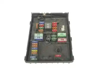 Pièce détachée automobile d'occasion BOÎTES À FUSIBLES pour VOLKSWAGEN CADDY FURGÓN/KOMBI  Références OEM IAM 1K0937125D  2K0937807