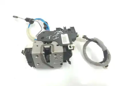 Автозапчасти б/у замок задней левой двери за clase c clase a 2.1 cdi ссылки oem iam a2047302735  a2047302735