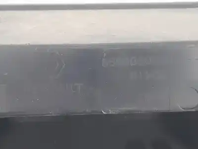 Piesă de schimb auto la mâna a doua ARMATURA BARA SPATE pentru RENAULT CLIO V (B7_)  Referințe OEM IAM 756108804R  850906063R