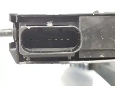 Second-hand car spare part front right door lock for citroen c4 picasso ii 1.6 bluehdi 120 oem iam references 9810310280  9810310280