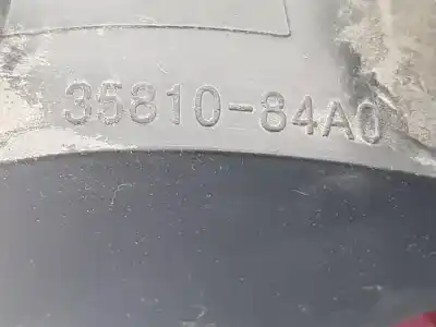 Автозапчастина б/у центральний задній ламп для suzuki jimny sn (fj) 1.5 ddis turbodiesel cat посилання на oem iam 3582084a13  3582084a13