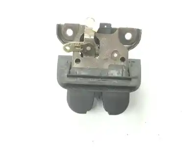 Автозапчасти б/у замок багажника/ворот за audi a3 (8p1) 2.0 tdi 16v ссылки oem iam 8p3827505