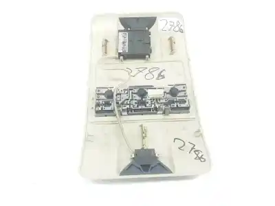 Автозапчасти б/у внутренний свет за land rover range rover (lm) td6 vogue ссылки oem iam xdm500110vae  3h4213c742ba8vae