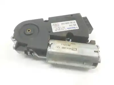 Pezzo di ricambio per auto di seconda mano MOTORE ELETTRICO DA TETTO per BMW 3 (E46)  Riferimenti OEM IAM 676283861939  83861939