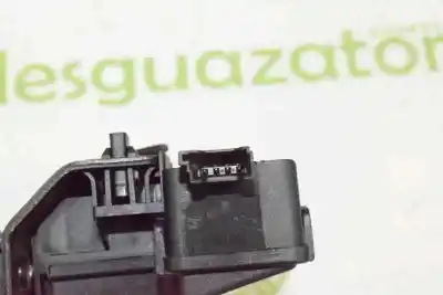 Second-hand car spare part trunk lock for bmw 3 (e90) 320 d oem iam references 51248196401  51247840617