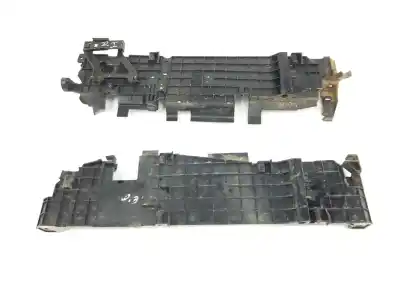 Автозапчастина б/у середній для land rover range rover (lm) 3.6 td v8 посилання на oem iam 7h428b589ac  pcn500130