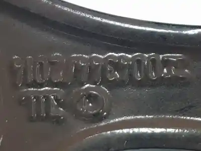 Автозапчастина б/у шина для smart forfour basis 52kw 453.042 посилання на oem iam a4534010500  6,5jx16 ch40