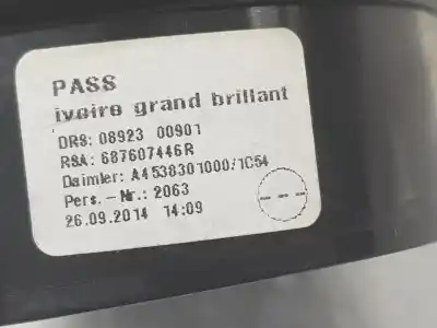 Автозапчастина б/у аератор для smart forfour basis 52kw 453.042 посилання на oem iam a4538301000  687607446r