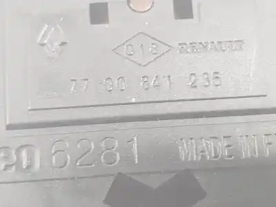Автозапчастина б/у вимикач для smart forfour basis 52kw 453.042 посилання на oem iam 7700841235  8200379685
