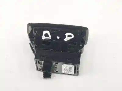 Автозапчастина б/у передній правий віконний вимикач для bmw x3 (f25) 2.0 turbodiesel посилання на oem iam 9208106  61319208106