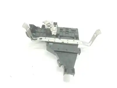 Second-hand car spare part fuse box unit for dacia duster (hm_) 1.3 tce 150 (hmm3) oem iam references   