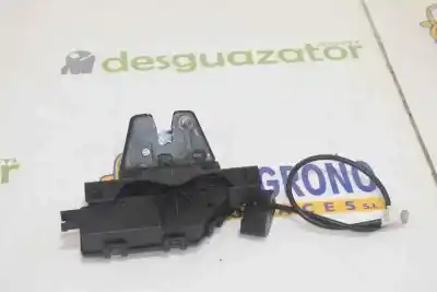 Second-hand car spare part trunk lock for bmw 3 (e90) 320 d oem iam references 51247840617  8196401