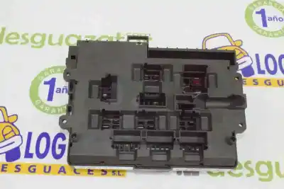 Second-hand car spare part fuse box unit for bmw 1 coupé (e82) 120 d oem iam references 61149119446  61149119445