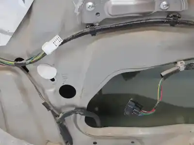 Автозапчасти б/у дверь передняя правая за mitsubishi montero (v60/v70) 3.2 di-d all-four ссылки oem iam 5700a678  5700a678