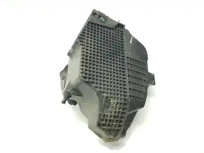 Second-hand car spare part air filter for dacia duster (hs_) 1.5 dci oem iam references 165008308r  165008308r
