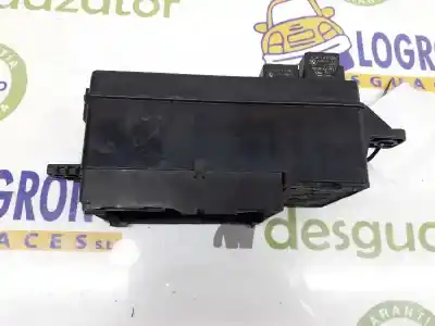 Автозапчасти б/у блок реле/предохранителей за mini mini (r50, r53) one ссылки oem iam 61136906604  61136906604