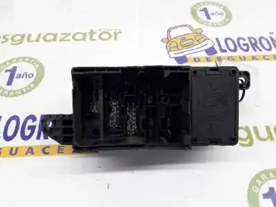 Автозапчасти б/у блок реле/предохранителей за mini mini (r50, r53) one ссылки oem iam 61136906604  61136906604