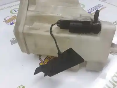 Second-hand car spare part windscreen washer bottle for bmw 3 (e46) 320 d oem iam references 61678362808  61667007970