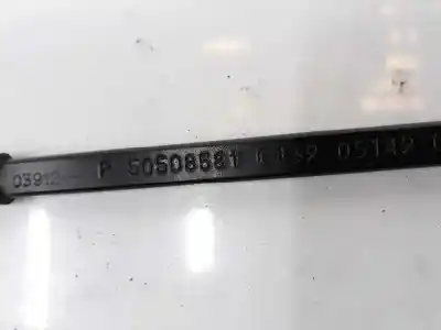 Piesă de schimb auto la mâna a doua brat ștergãtor fațã dreapta pentru alfa romeo mito (955_) 1.6 jtdm (955axc1b) referințe oem iam 50508581  50508581