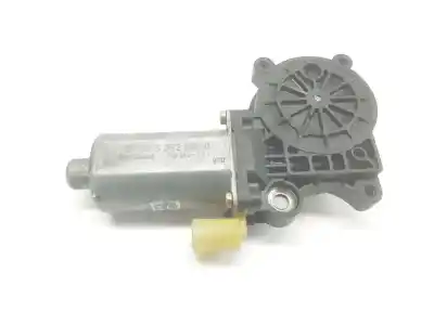Pezzo di ricambio per auto di seconda mano motore alzacristalli anteriore sinistro per bmw 3 (e46) 318 i riferimenti oem iam 67628362063