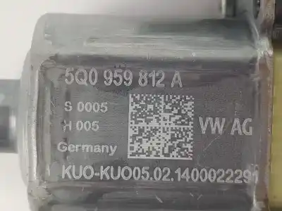 Автозапчастина б/у двигатель заднього правого скла для seat leon sc (5f5) 1.4 16v tsi посилання на oem iam 5q0959812a  5q0959812a