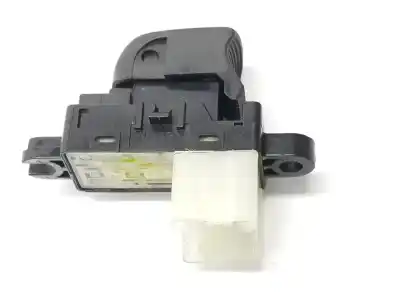 Peça sobressalente para automóvel em segunda mão botão / interruptor elevador vidro traseiro direito por nissan qashqai 1.3 16v referências oem iam 25411hv02b 25411hv02b 