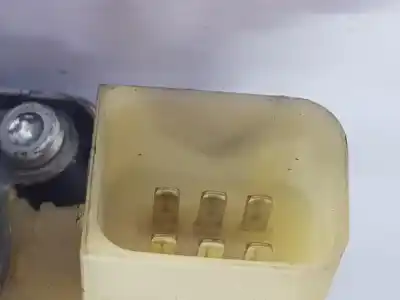 Second-hand car spare part passenger side right window regulator for volvo xc90 i (275) t6 awd oem iam references 30784577  30784577 Second-hand car spare part passenger side right window regulator for volvo xc90 i (275) t6 awd oem iam references 30784577  30784577