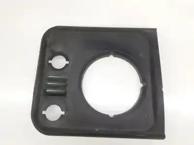 Pezzo di ricambio per auto di seconda mano modanatura faro sinistro per land rover defender (ld) 2.5 td5 riferimenti oem iam dhh100790