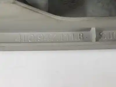 Автозапчастина б/у внутрішне світло для audi q7 (4l) 3.0 v6 24v tdi посилання на oem iam 4l0947111b